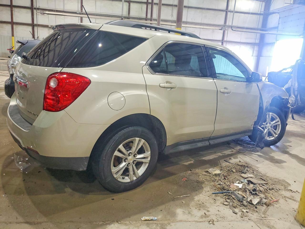 2015 CHEVROLET EQUINOX LT photo 5