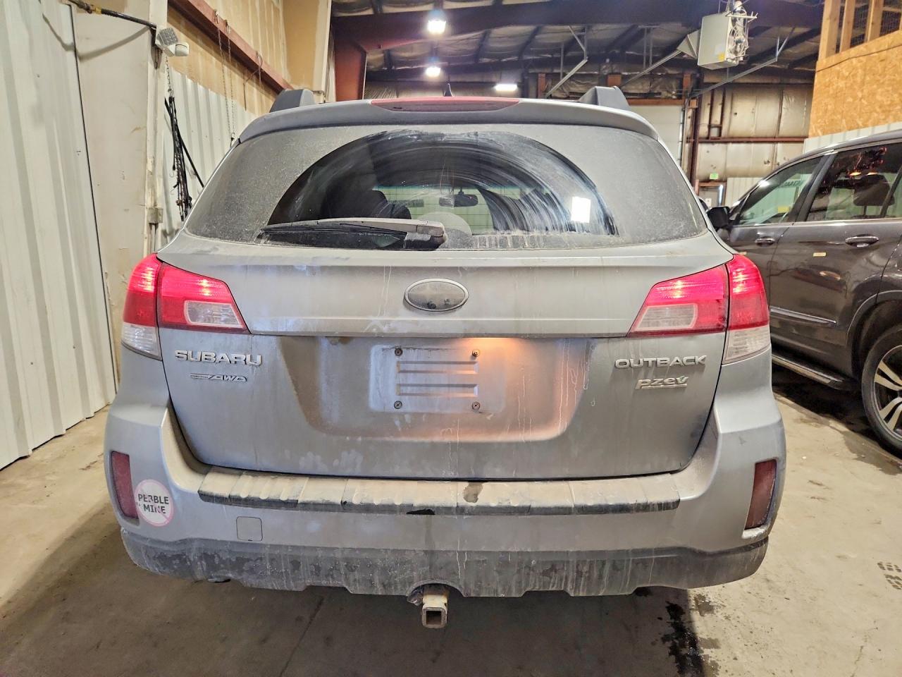 2012 SUBARU OUTBACK 2.5I LIMITED photo 11