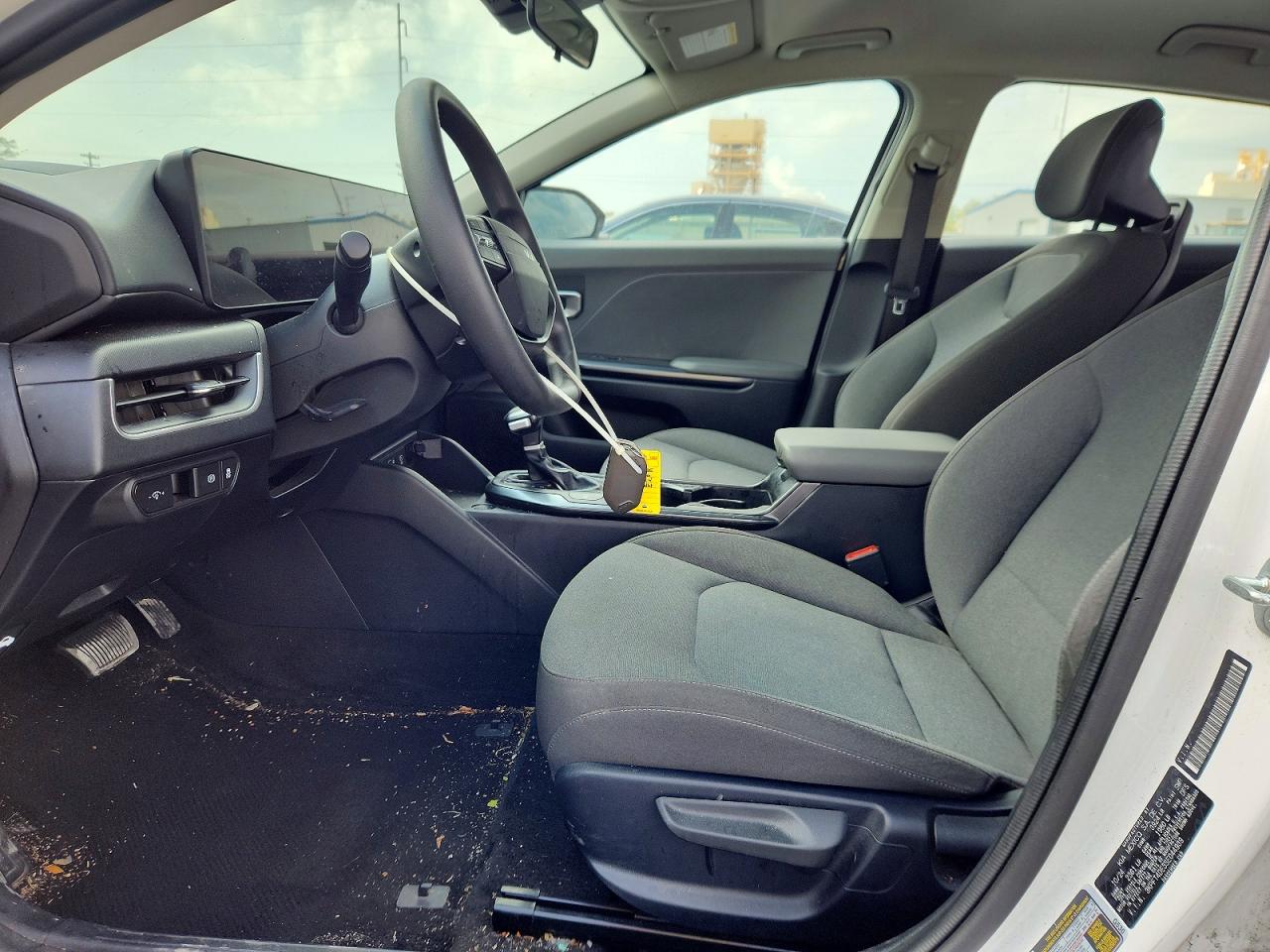 2025 KIA K4 LX photo 19