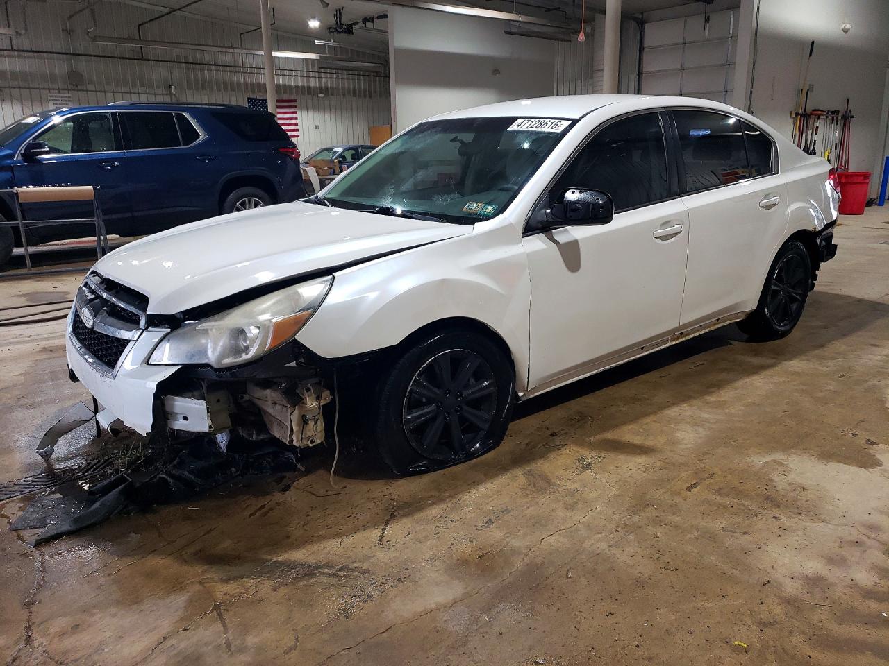 2013 SUBARU LEGACY