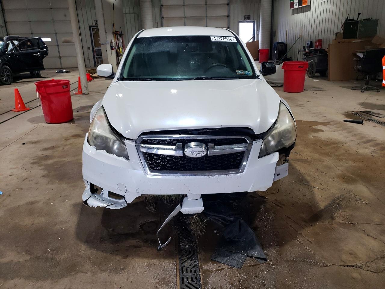 2013 SUBARU LEGACY 2.5I photo 9