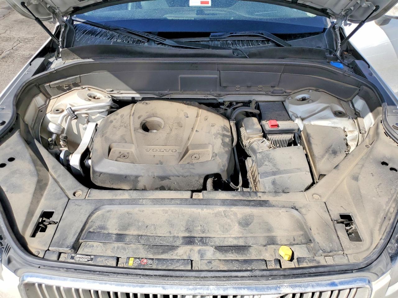 2016 VOLVO XC90 T6 photo 12