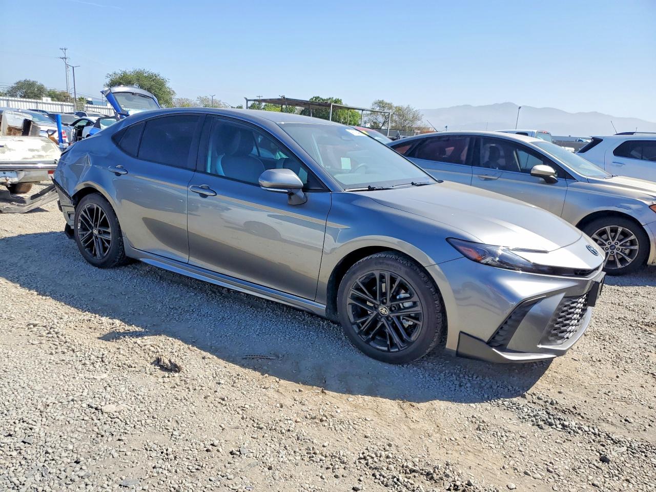 2026 TOYOTA CAMRY SE photo 7