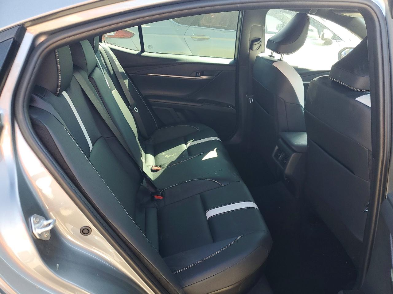 2026 TOYOTA CAMRY SE photo 19