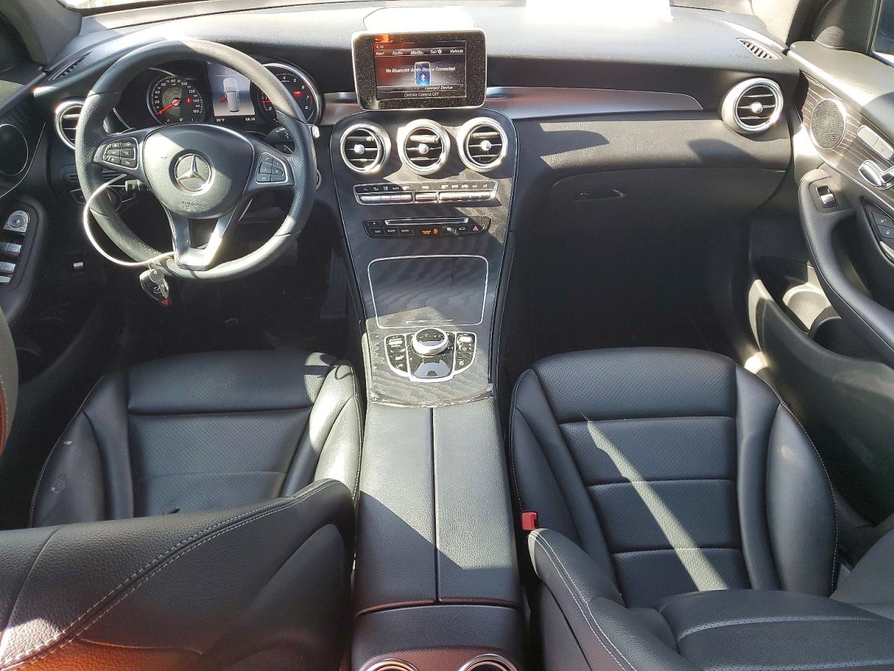 2018 MERCEDES-BENZ GLC 300 photo 22