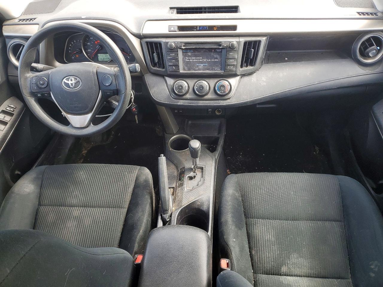 2015 TOYOTA RAV4 LE photo 8