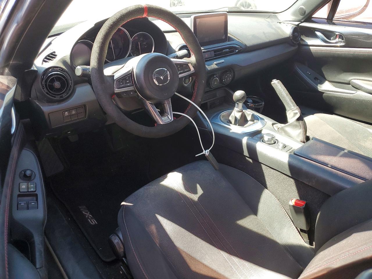 2016 MAZDA MX-5 MIATA CLUB photo 15