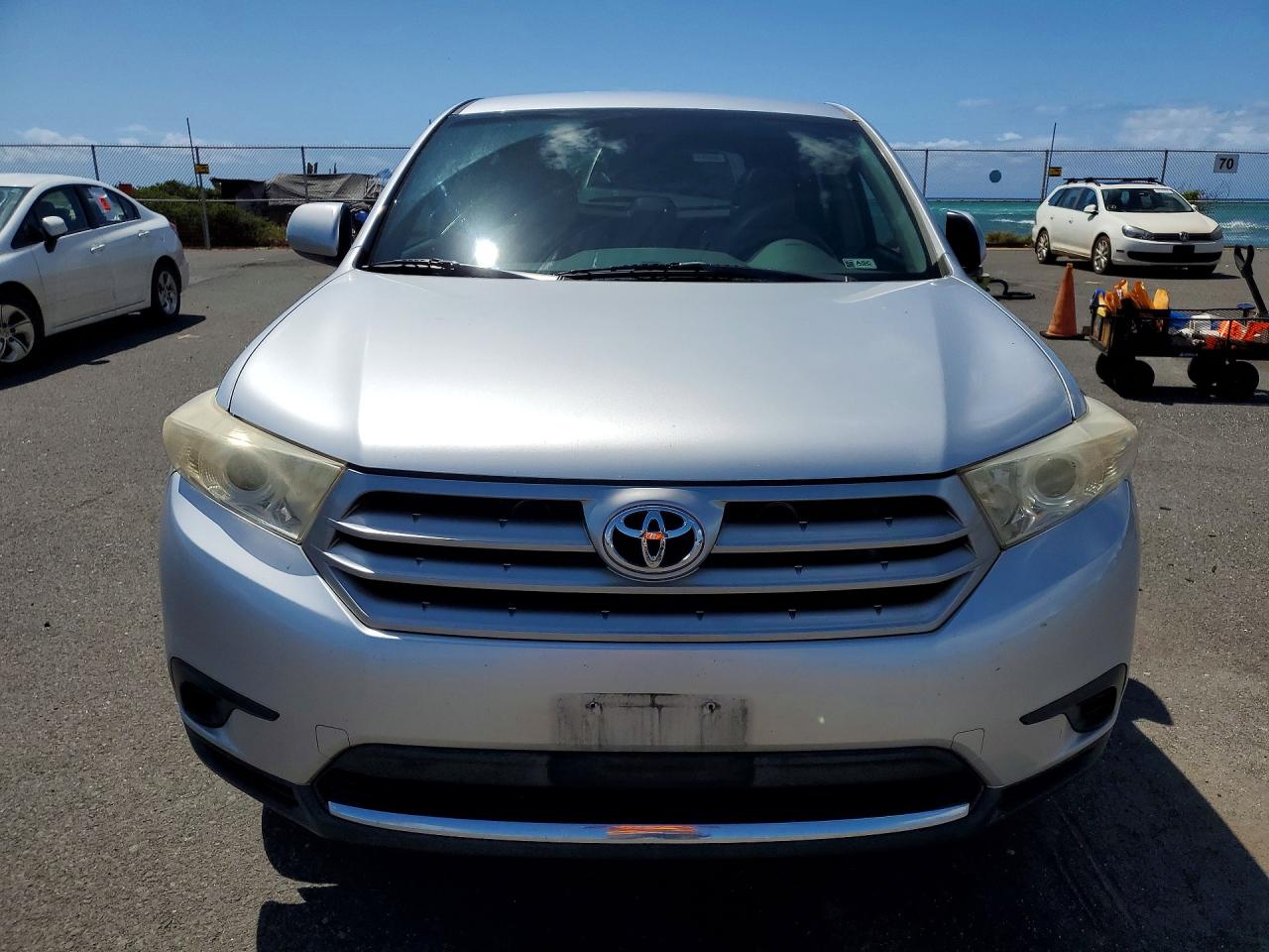 2013 TOYOTA HIGHLANDER BASE photo 5
