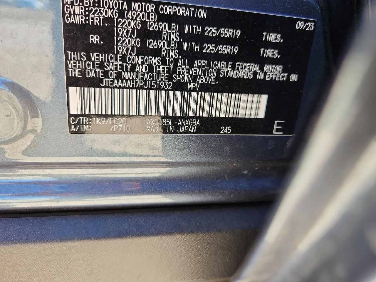 2023 TOYOTA VENZA XLE photo 25
