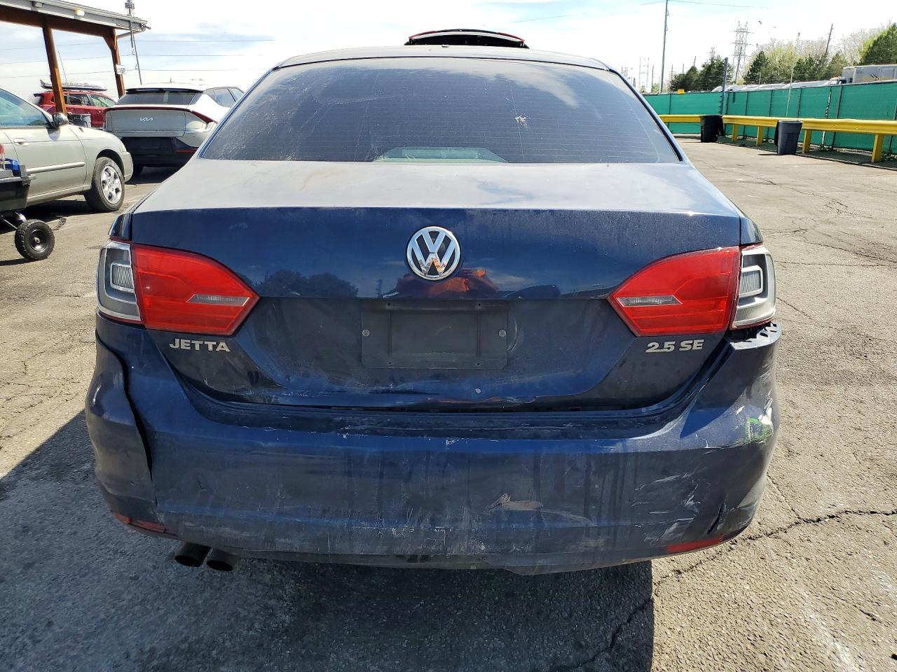 2012 VOLKSWAGEN JETTA SE photo 6