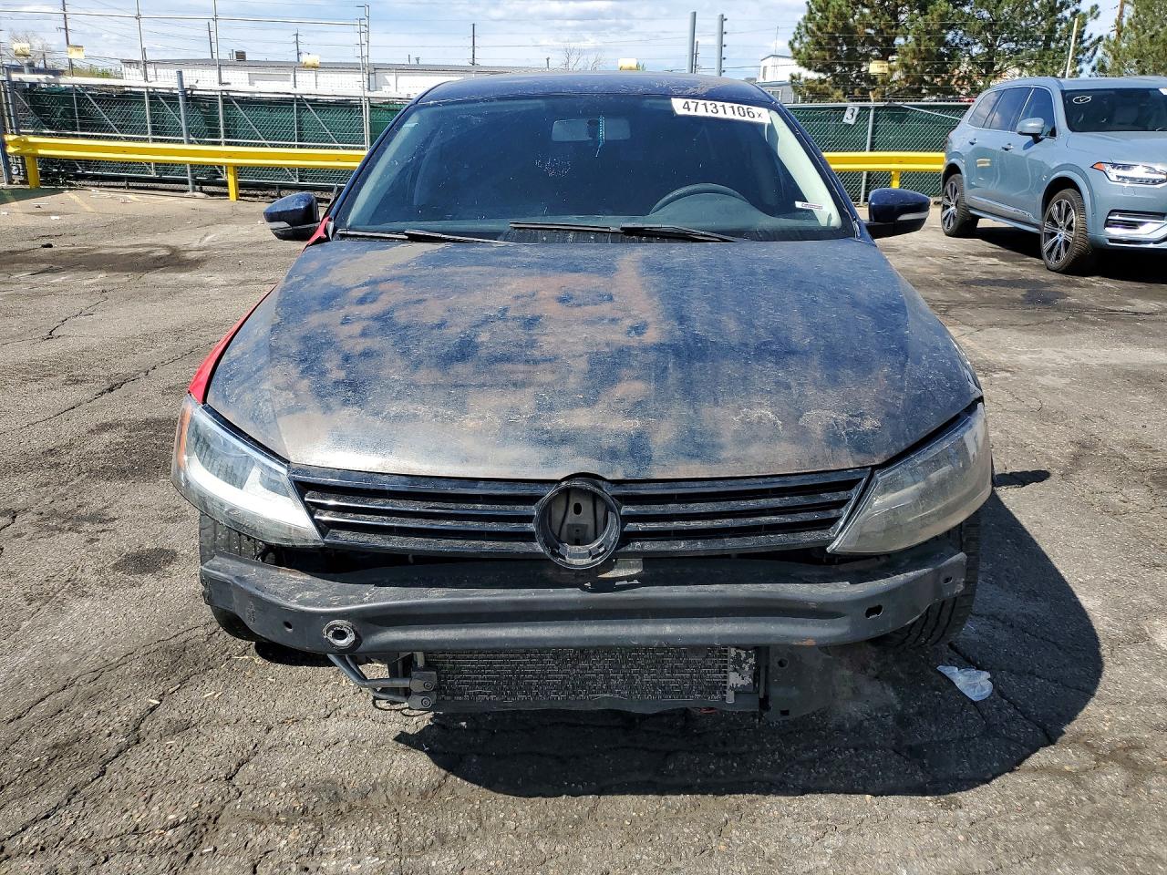 2012 VOLKSWAGEN JETTA SE photo 5