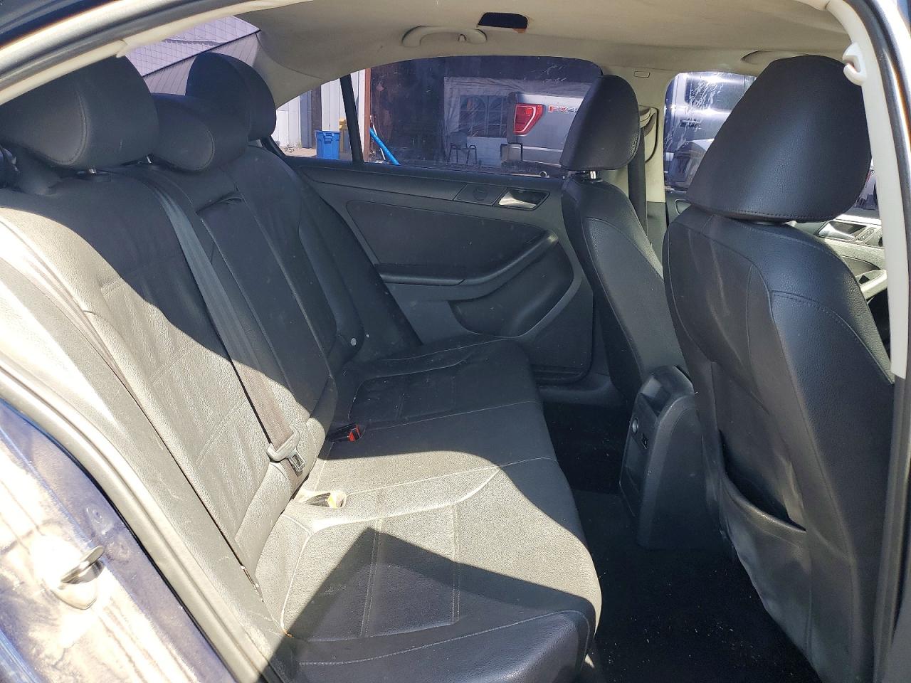 2012 VOLKSWAGEN JETTA SE photo 10