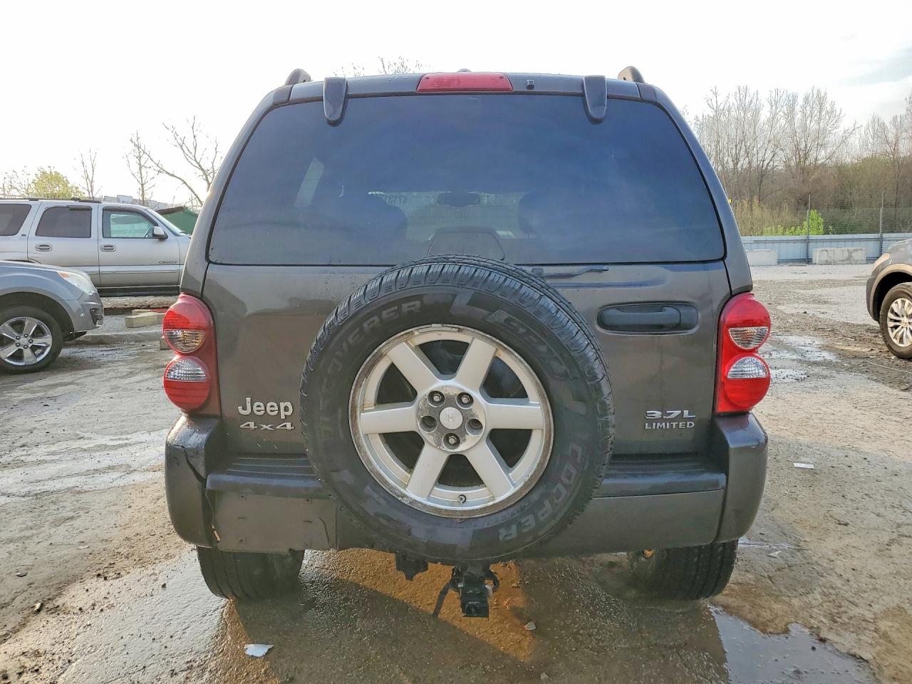 2005 JEEP LIBERTY LIMITED photo 16