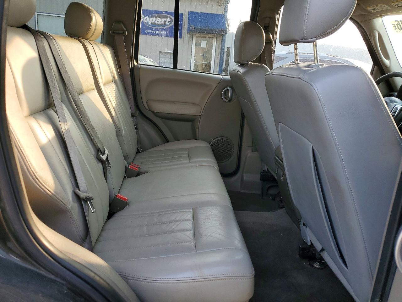 2005 JEEP LIBERTY LIMITED photo 28