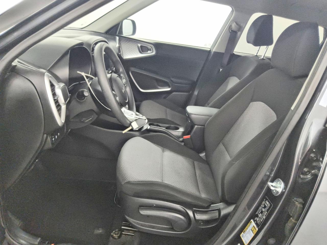 2024 KIA SOUL LX photo 13