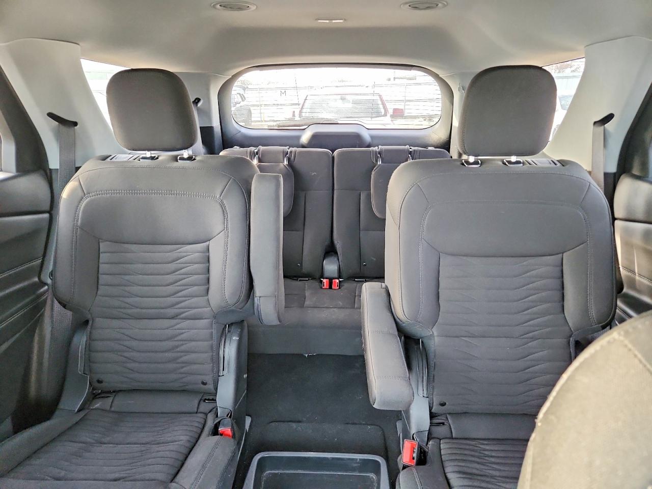 2021 FORD EXPLORER XLT photo 28