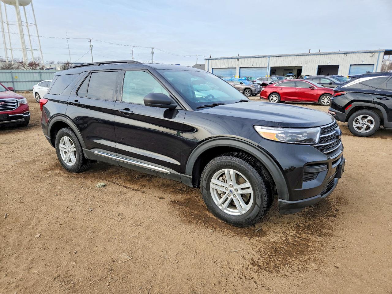 2021 FORD EXPLORER XLT photo 10