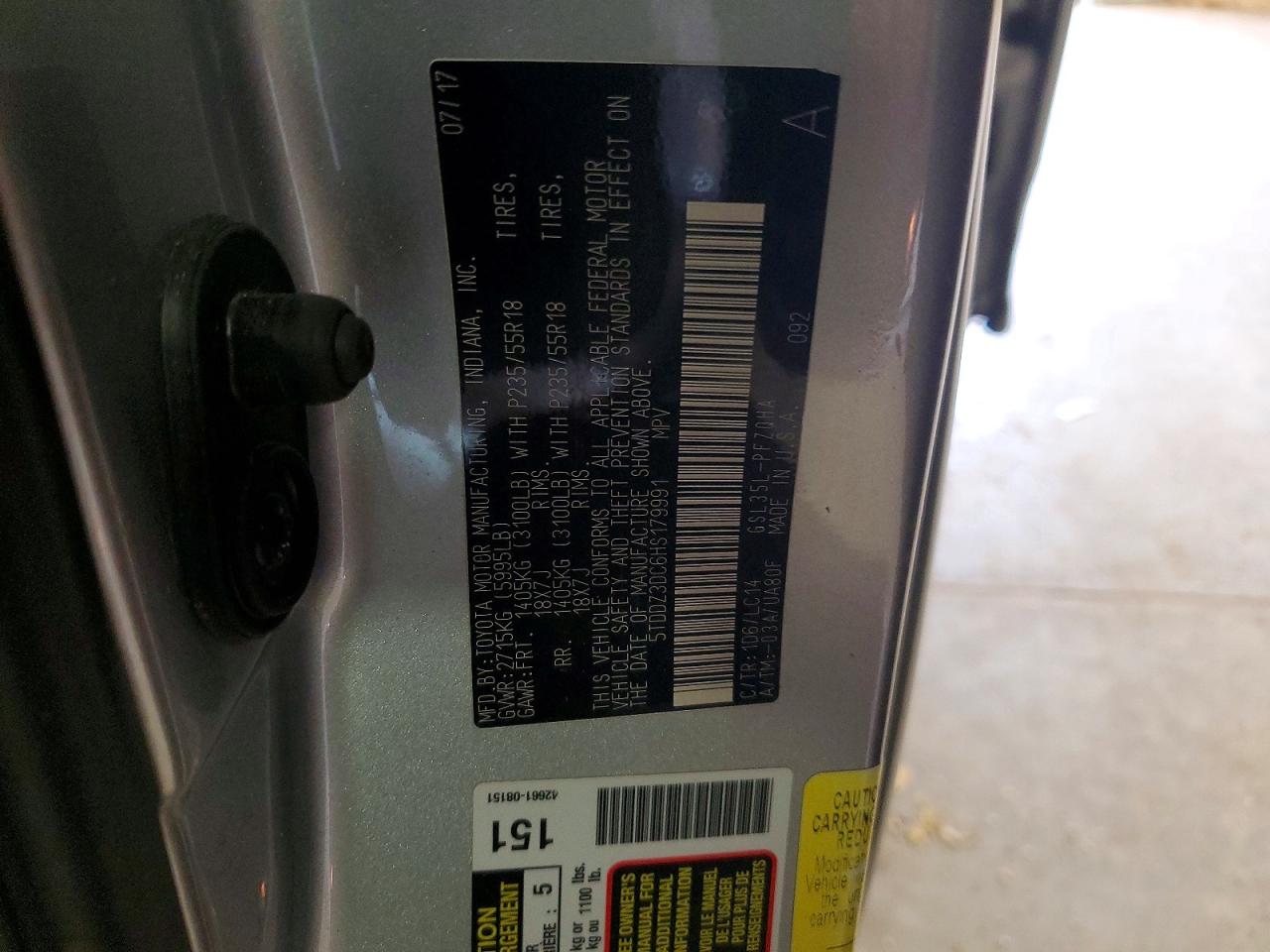 2017 TOYOTA SIENNA XLE PREMIUM 7-PASSENGER photo 14