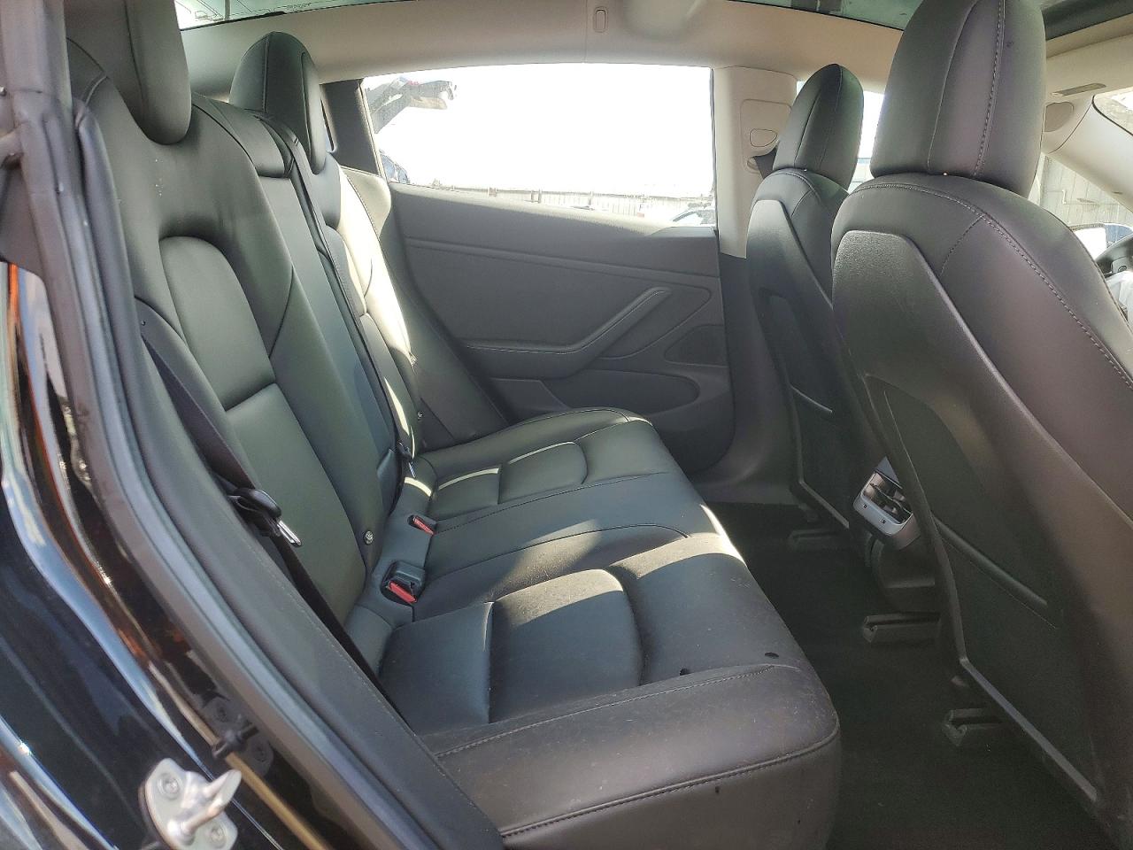 2018 TESLA MODEL 3 photo 28