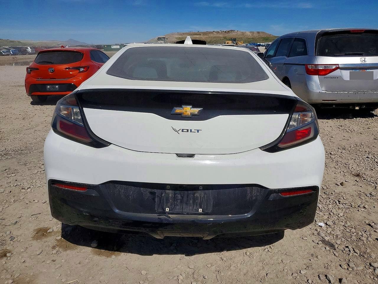 2017 CHEVROLET VOLT LT photo 16