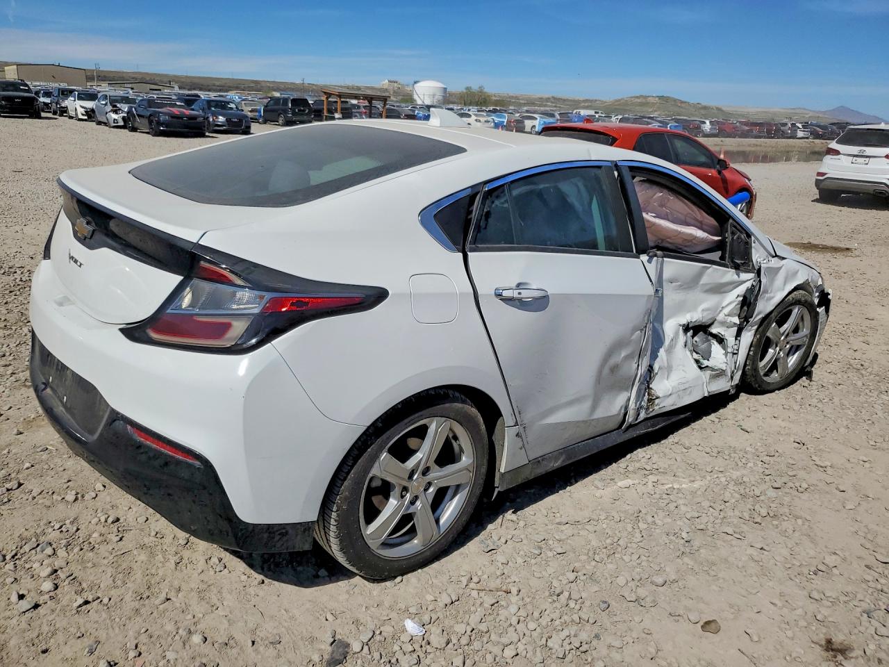 2017 CHEVROLET VOLT LT photo 7