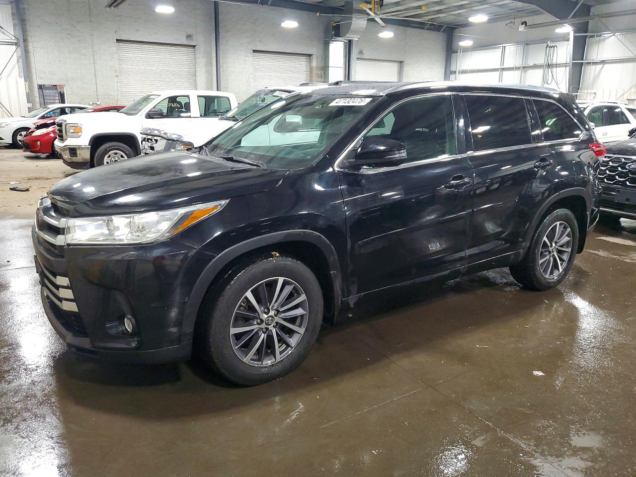 2018 TOYOTA HIGHLANDER