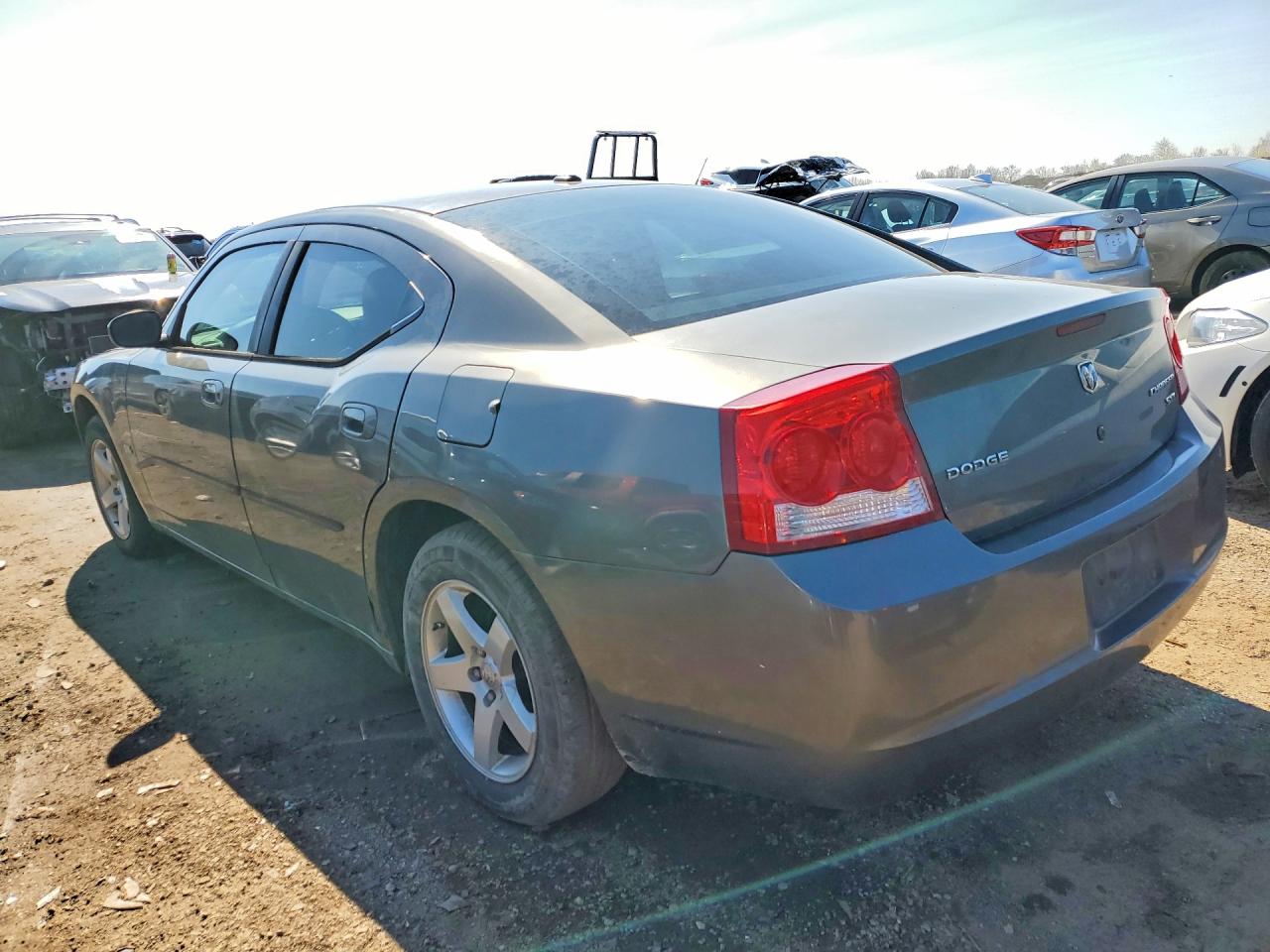 2009 DODGE CHARGER SXT photo 2