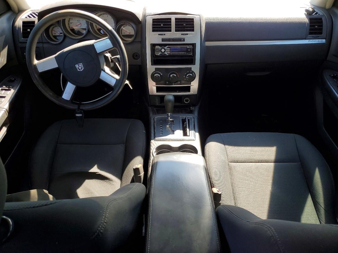 2009 DODGE CHARGER SXT photo 8