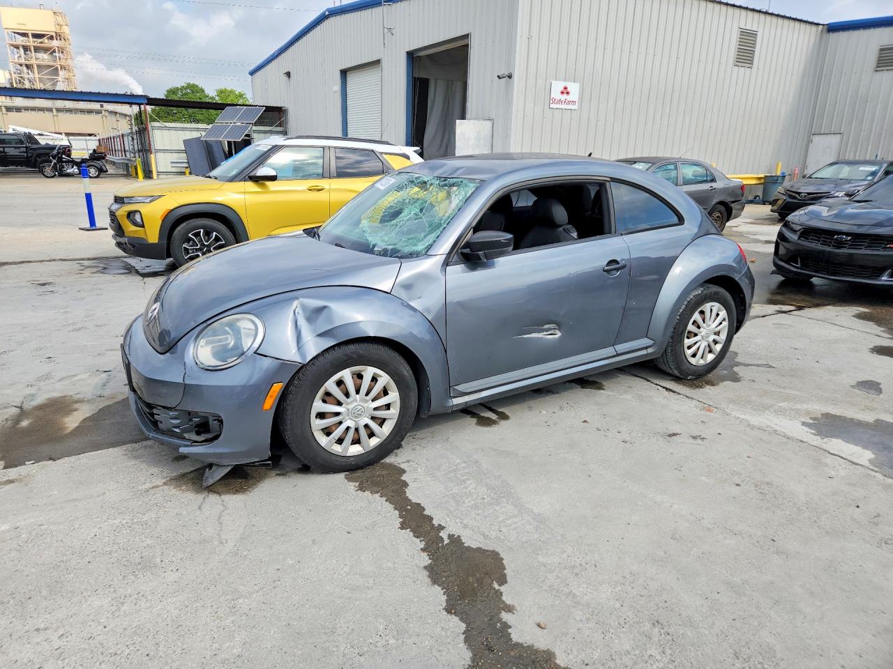 2013 VOLKSWAGEN BEETLE