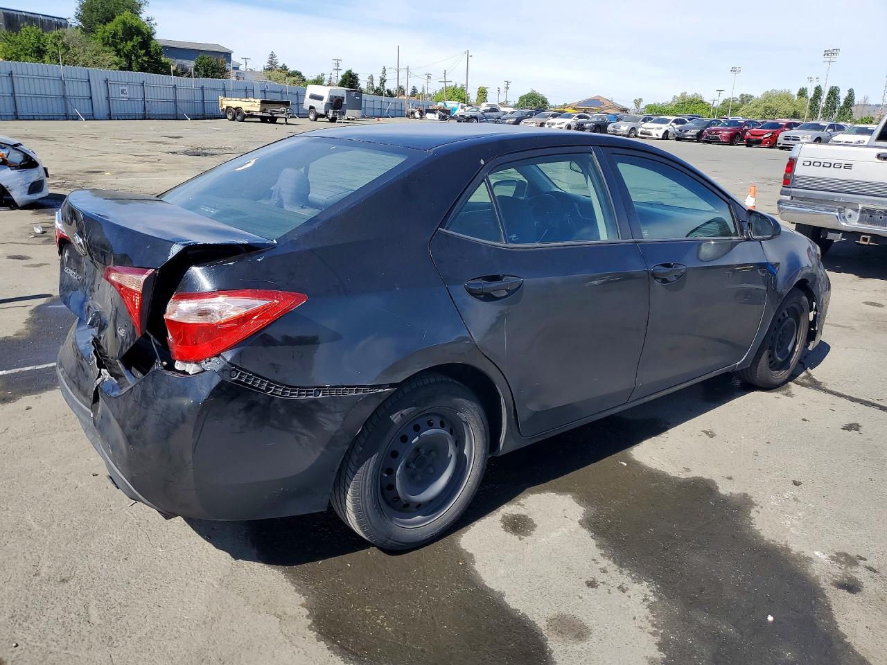 2017 TOYOTA COROLLA LE photo 5