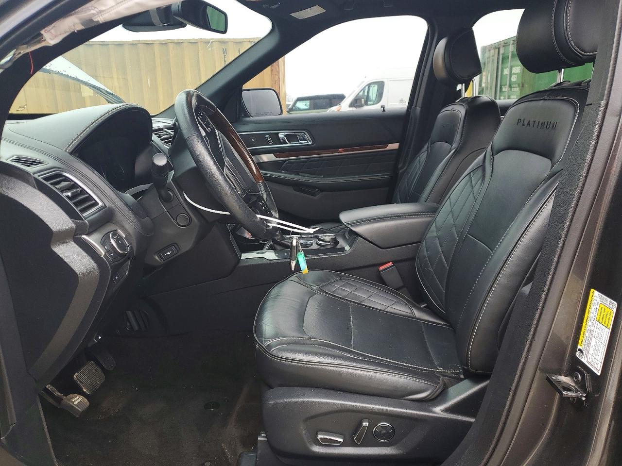 2017 FORD EXPLORER PLATINUM photo 13