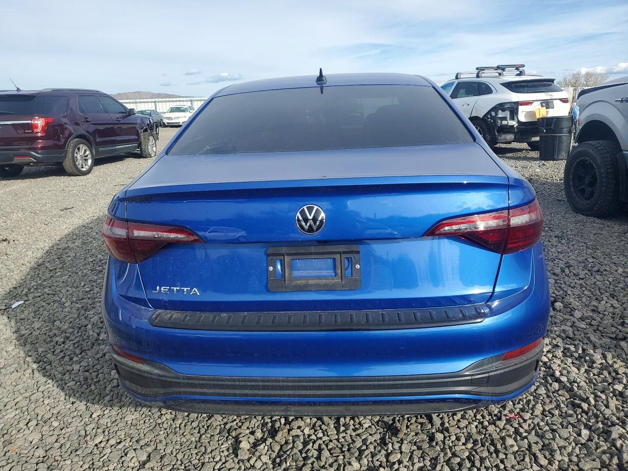 2024 VOLKSWAGEN JETTA SPORT photo 11
