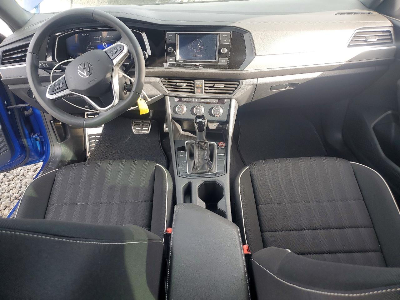 2024 VOLKSWAGEN JETTA SPORT photo 15
