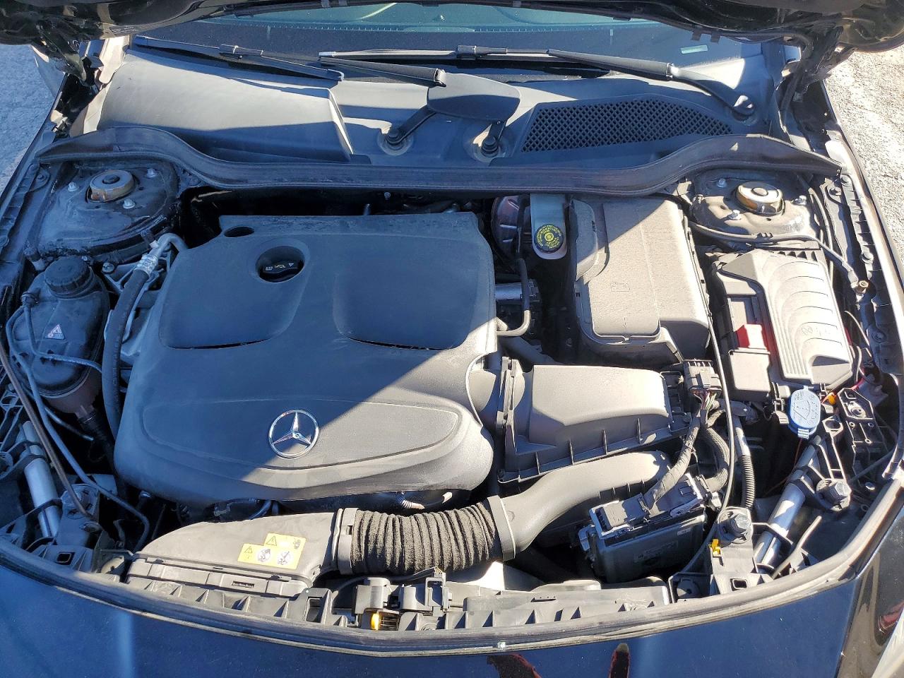 2018 MERCEDES-BENZ CLA 250 photo 21