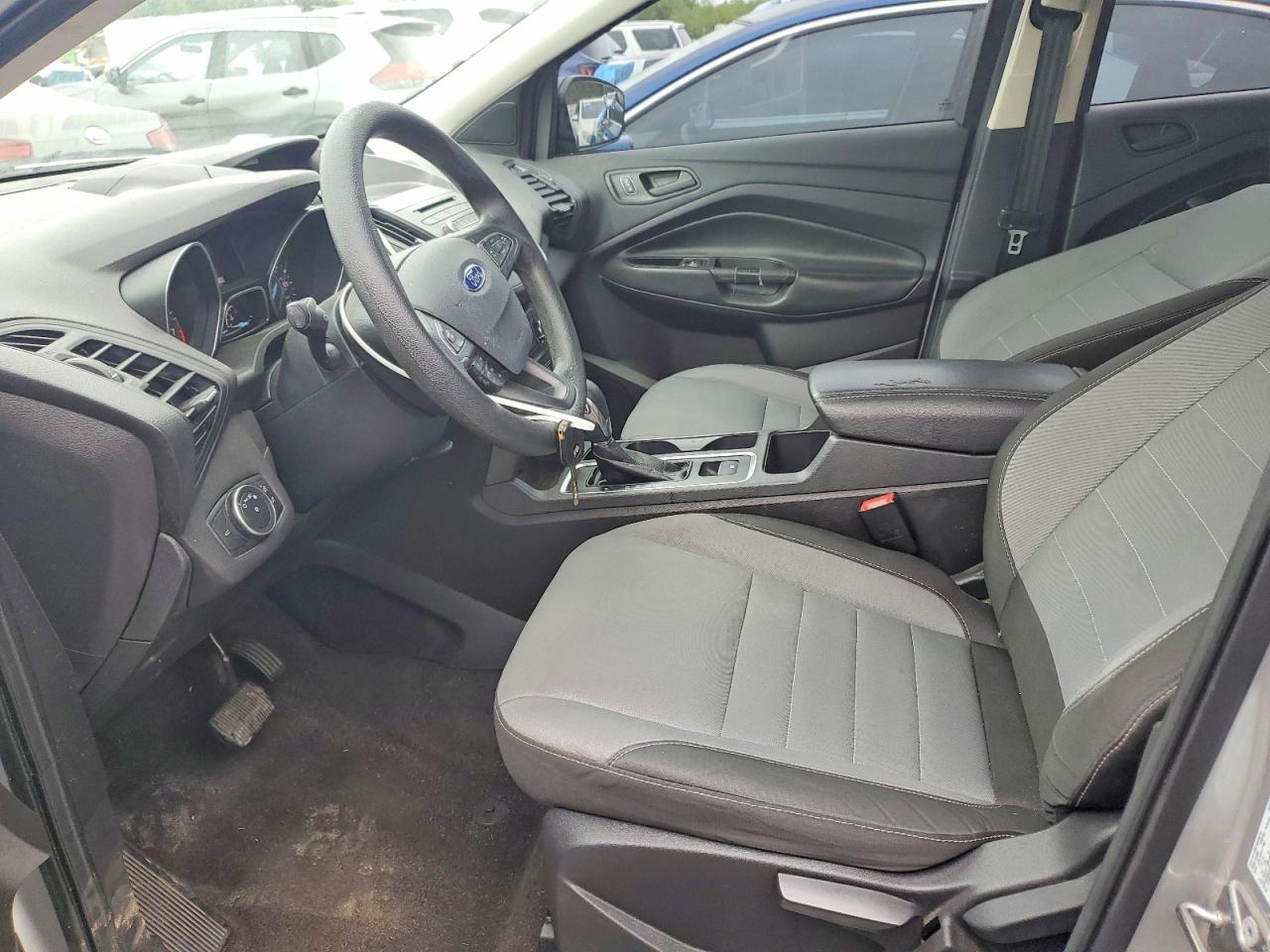 2018 FORD ESCAPE S photo 13