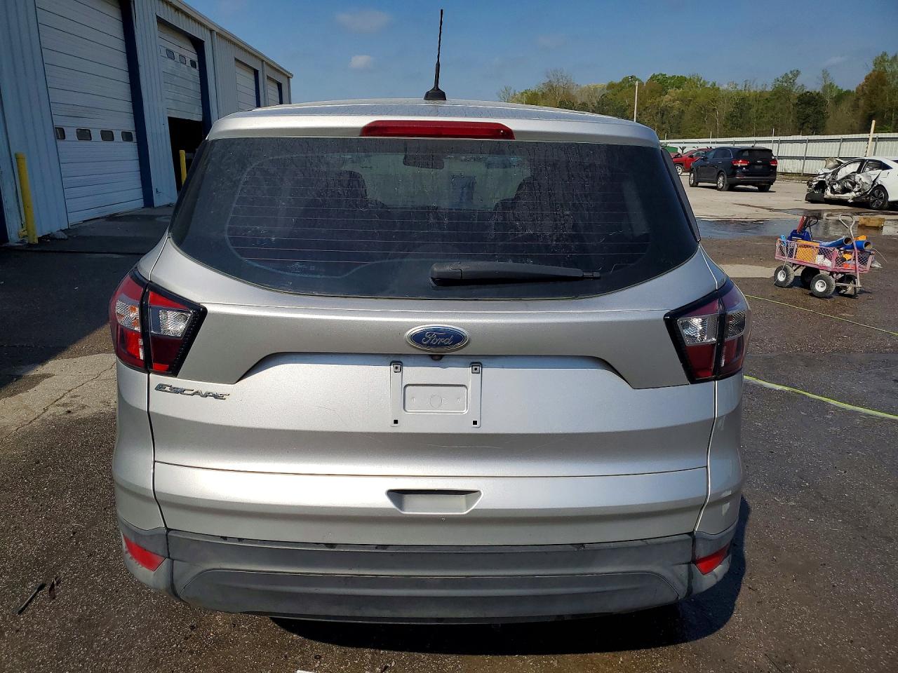 2018 FORD ESCAPE S photo 11