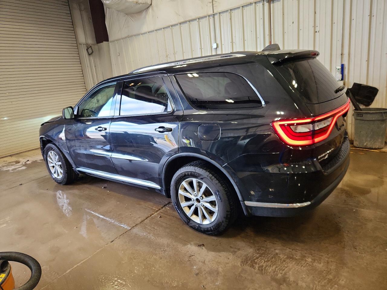 2016 DODGE DURANGO SXT photo 3