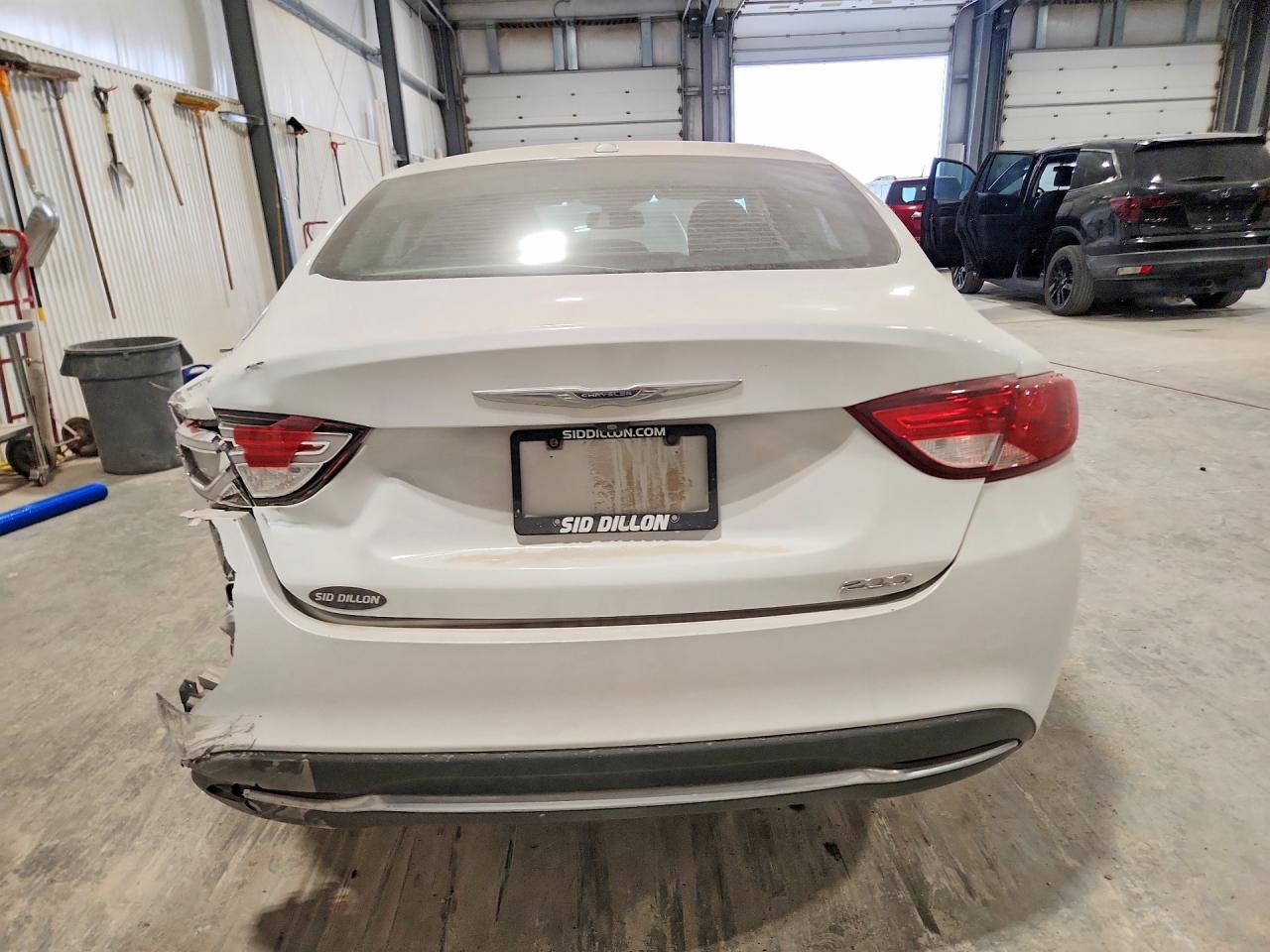 2015 CHRYSLER 200 LIMITED photo 11