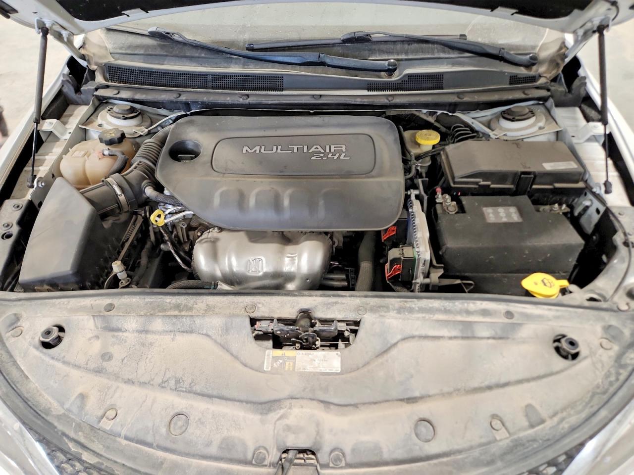 2015 CHRYSLER 200 LIMITED photo 21