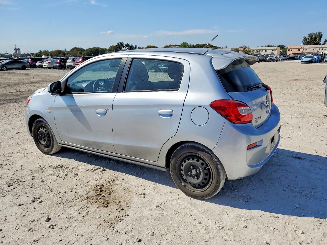 2018 MITSUBISHI MIRAGE ES photo 3