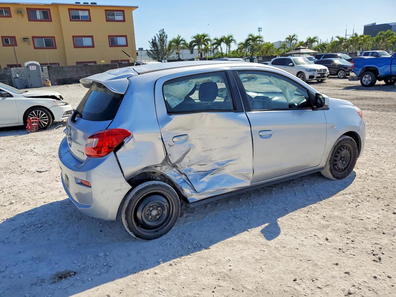 2018 MITSUBISHI MIRAGE ES photo 5