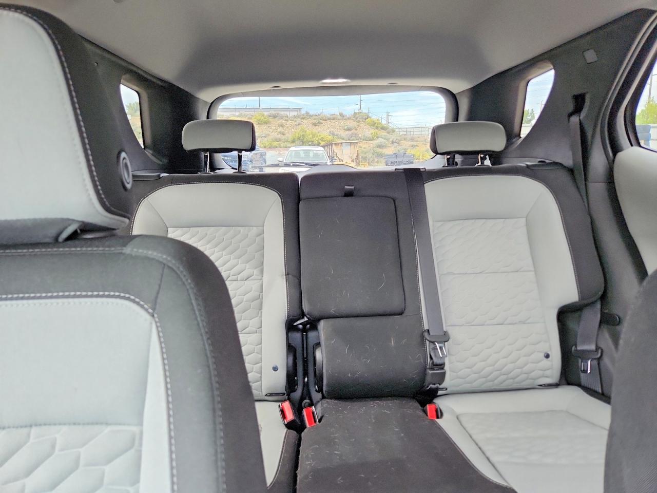 2018 CHEVROLET EQUINOX LT photo 19
