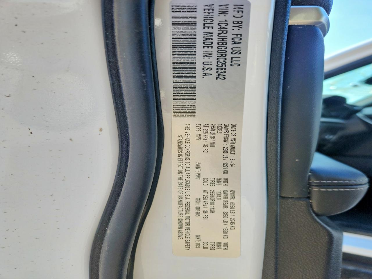 2024 JEEP GRAND CHEROKEE LIMITED photo 37