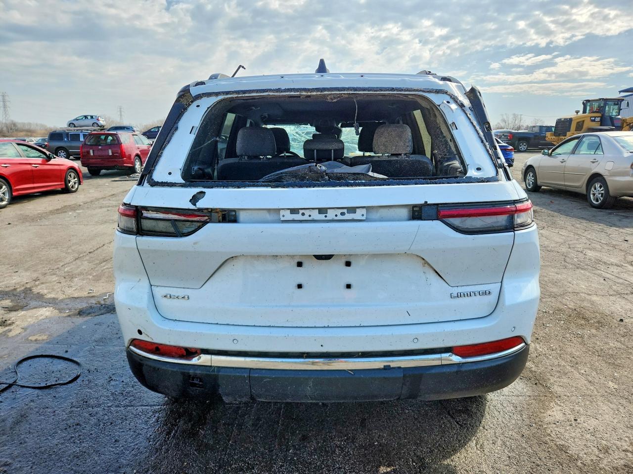 2024 JEEP GRAND CHEROKEE LIMITED photo 16