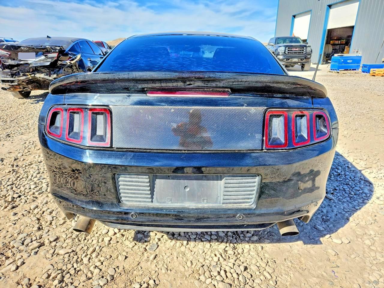 2013 FORD MUSTANG GT photo 11