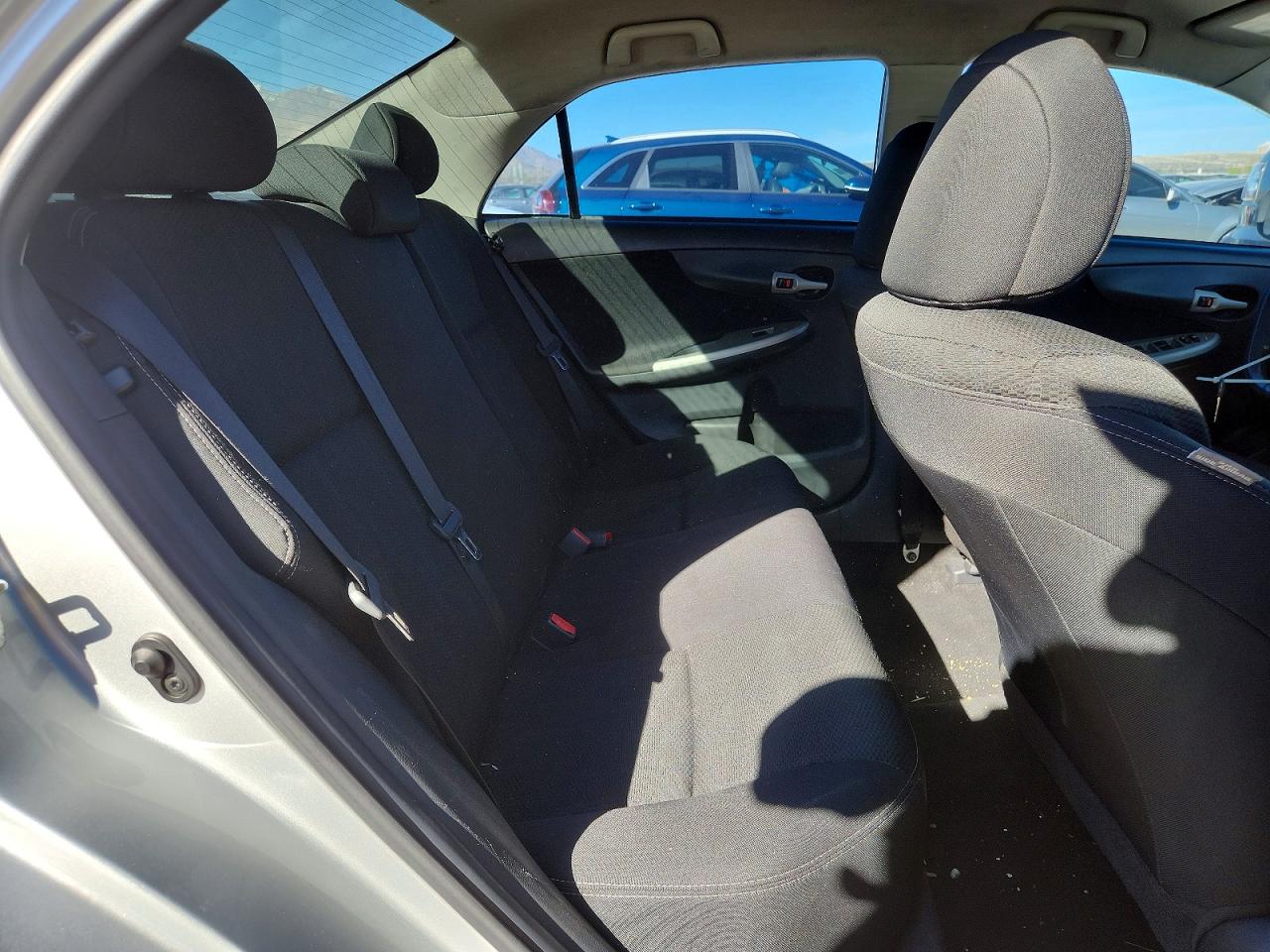 2012 TOYOTA COROLLA S photo 10