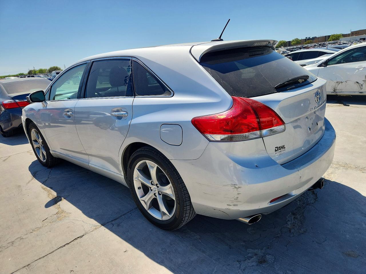 2012 TOYOTA VENZA XLE photo 3