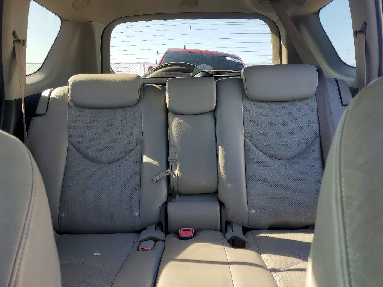 2007 TOYOTA RAV4 photo 10