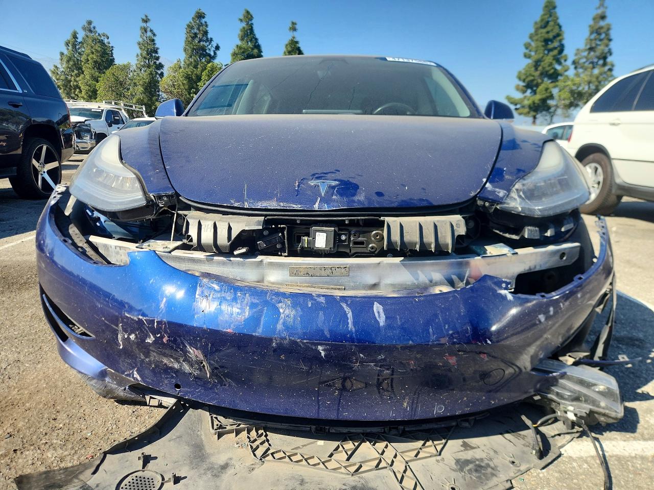 2018 TESLA MODEL 3 photo 13