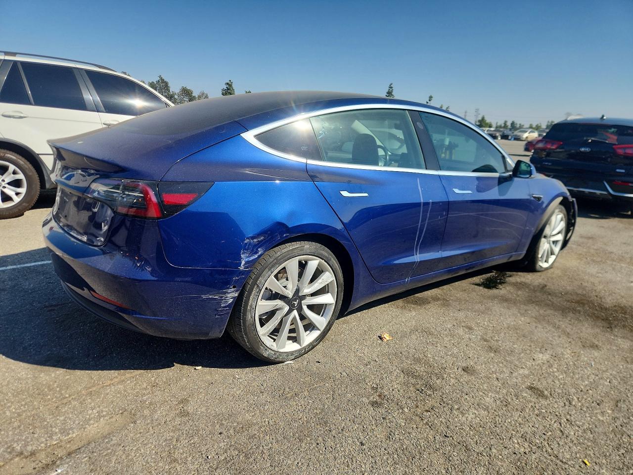 2018 TESLA MODEL 3 photo 7